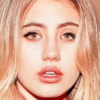 Lia Marie Johnson Naakt