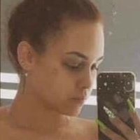 Lili Laskai Naakt
