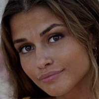Luisinha Oliveira Naakt
