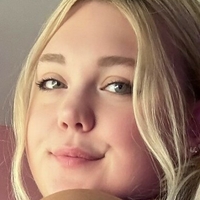 Lxves Naakt