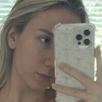 Maddie Price Naakt