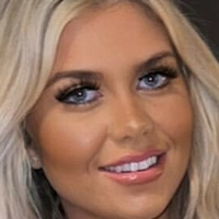 Maddison Denholm Naakt