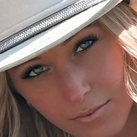 Madison Costello Naakt