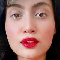Manvi Chugh Naakt