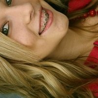Maren Lewis Naakt