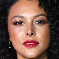 Mecia Simpson Naakt
