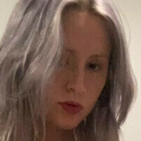 Mia Gladston Naakt