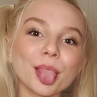 migimomo Naakt