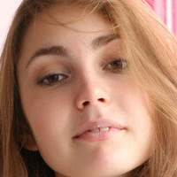 Mila Kitty Naakt