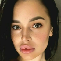 Mila Moore Naakt