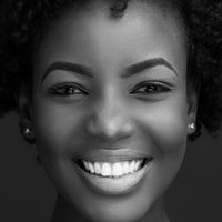 Mumbi Maina Naakt