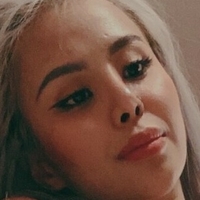 Mychau Naakt