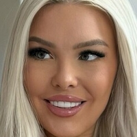 naomisteele Naakt