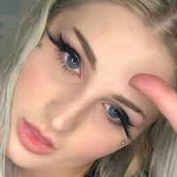 Natasha Kiria Naakt