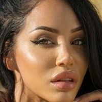Natasha Noelle Naakt