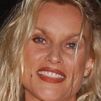 Nicole Sheridan Naakt