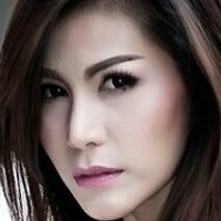 Ning Patinya Naakt