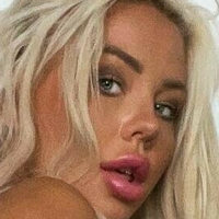 officialamandabredenfree Naakt