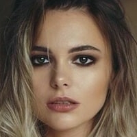 Oktyabrina Maximova Naakt