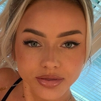 oliviatalar Naakt