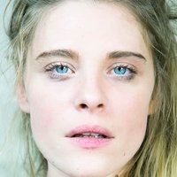 Ornella Boule Naakt