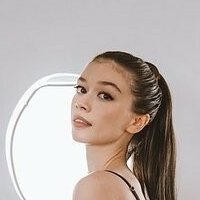 Paige Searcy Naakt