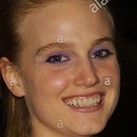 Polly Cusumano Naakt