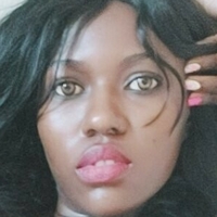 prettycollins Naakt