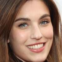 Rainey Qualley Naakt
