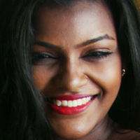 Regina Thoolasha Naakt