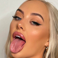 rhiannonblue Naakt