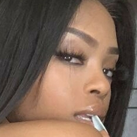 Rhonda Paul Naakt