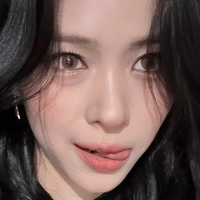 Ryujin - ITZY (신류진, Shin Ryu-jin) Naakt