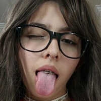 Sadlola Naakt