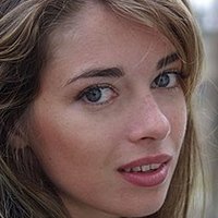 Sarah Barzyk Naakt