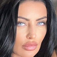 Scarlet Bouvier Naakt