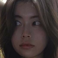Shibuya Yuri Naakt