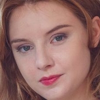 Sienna Naakt