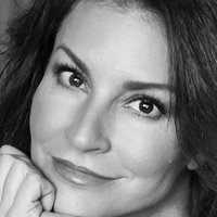 Simmone Jade Mackinnon Naakt