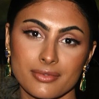 Simran Randhawa Naakt