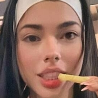 soyangelof Naakt