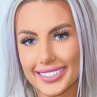 Starnoel27 Naakt
