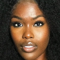 Tanerelle Naakt