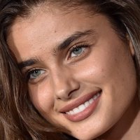 Taylor Hill Naakt