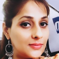 Vansheen Verma Sumbriya Naakt