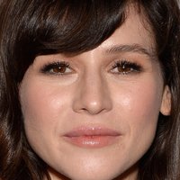 Yael Stone Naakt