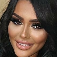 yasmine_eve Naakt