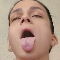 yogetaa Naakt