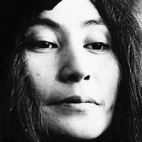 Yoko Naakt