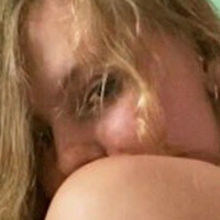 Zoe Canestraro Naakt